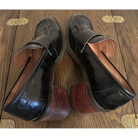 Anthropologie All Black Croc Kitty Loafers Chunky Heel Women's Size 39 US 8.5/9 - Picture 9 of 11